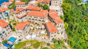 Гостиница Hotel Palata Venezia  Улцинь